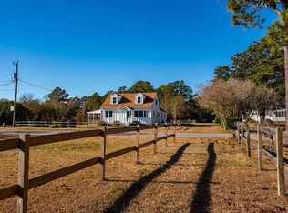 292 Narrow Shore Rd, Aydlett, NC 27916