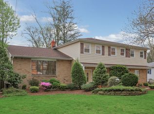 101 Jupitor St, Clark, NJ 07066