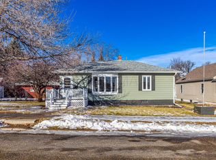 424 3rd Ave, Enderlin, ND 58027