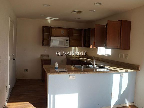3rd image of 5296 Jacala St