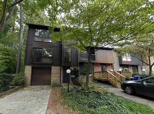 10385 Barcan Cir, Columbia, MD 21044