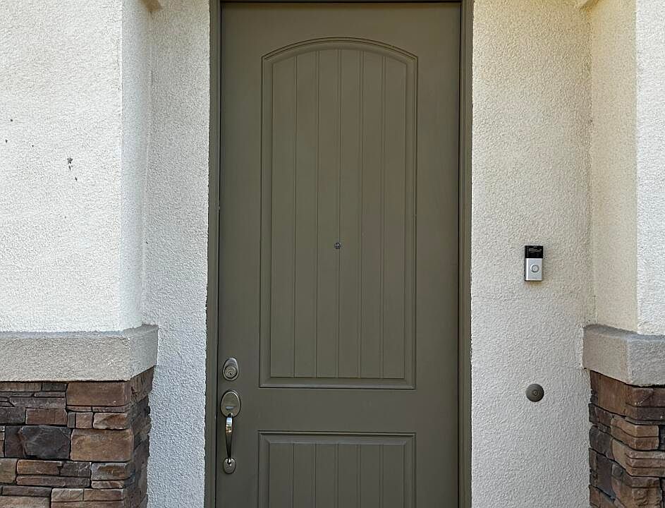 1st image of 309 Newbury Vista Ln