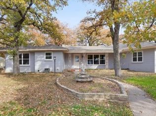 715 Morningside Dr, Mineral Wells, TX 76067