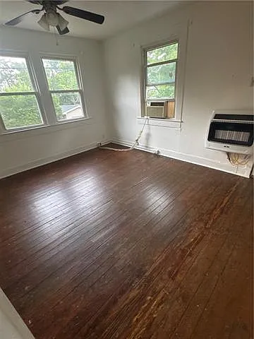 2 bed, 1.0 bath, 870 sqft, $1,000 — Photo 4