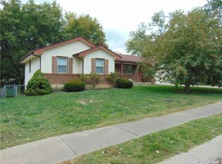 1106 Halsey Ter, Harrisonville, MO 64701