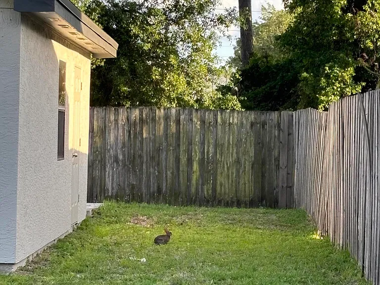 202 SW Crescent Ave — Photo 30