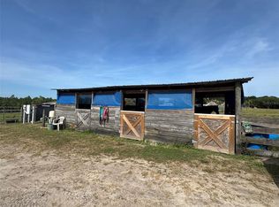 807 Campbell Ln, De Leon Springs, FL 32130