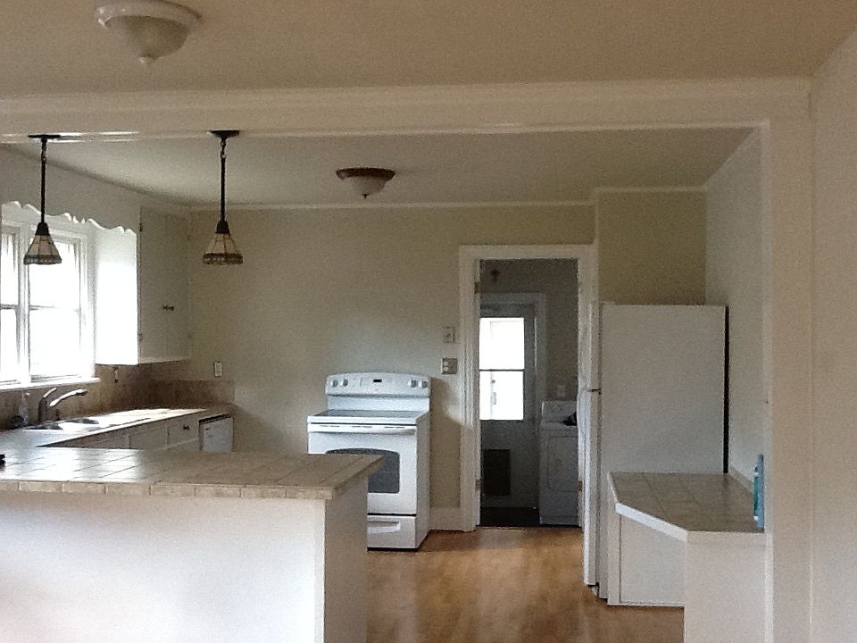 1st image of 5705 Meer St