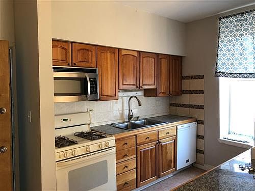 1st image of 1368 W Evergreen Ave APT 2F