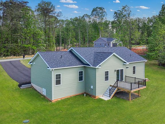 2nd image of 81 Belvior Cir