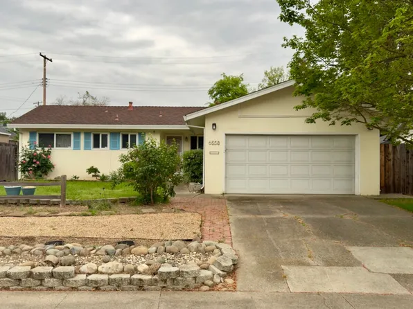 6558 Meadowcreek Way, Citrus Heights, CA 95621