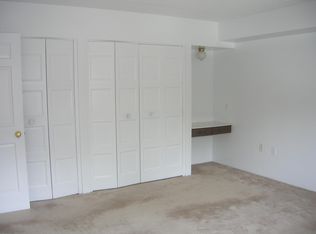 1077 Main St #401, Harrisburg, PA 17113