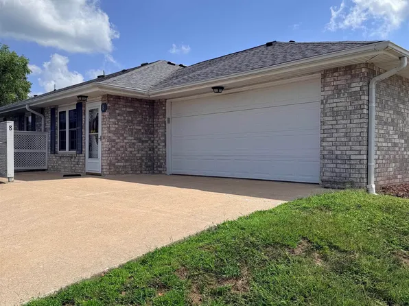 1123 48th St APT 8, Fort Madison, IA 52627
