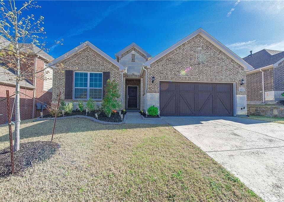 1st image of 207 Cielo Azure Ln