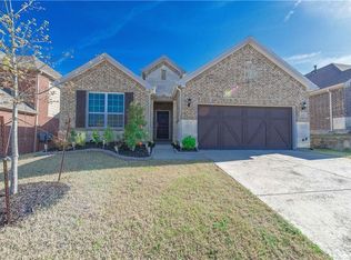 207 Cielo Azure Ln, Lewisville, TX 75067