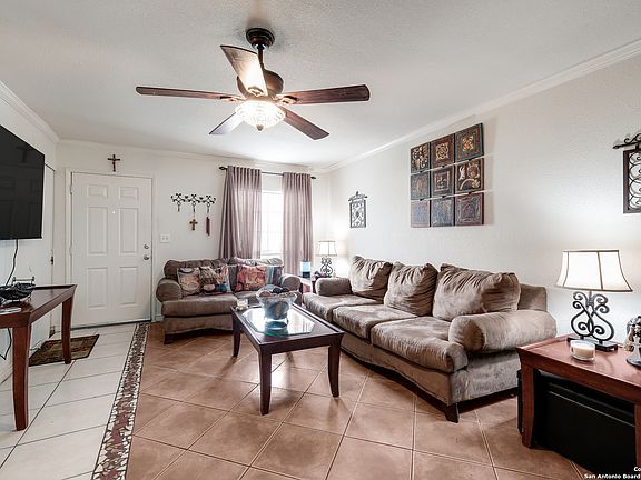 5th image of 7622 BORDEN OAK ST