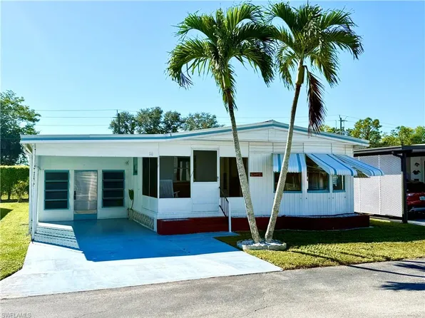 16 Turquoise AVE, NAPLES, FL 34114