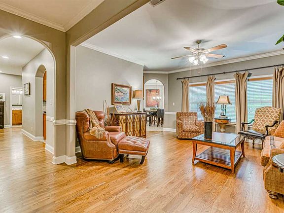 5th image of 6010 Carters Bluff Dr