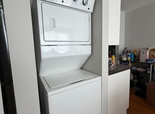 6535 N Mozart St #3HR, Chicago, IL 60645