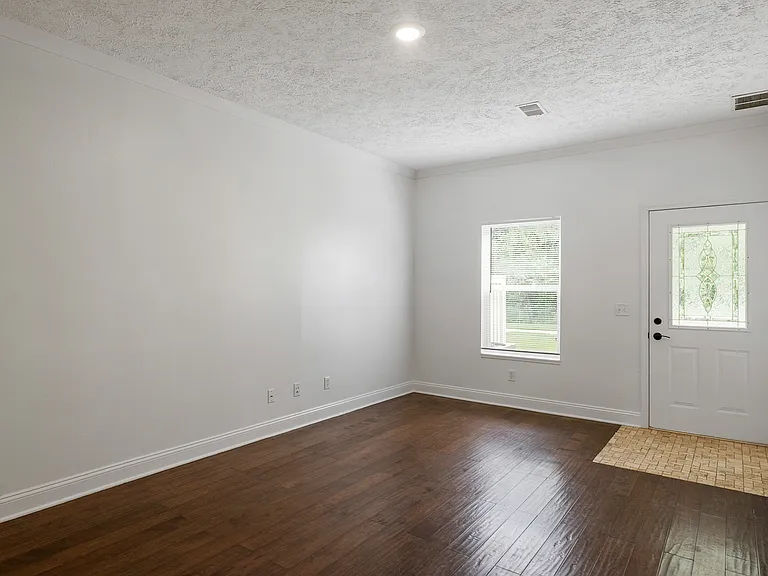Fieldstone Apartments — Photo 16