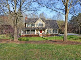 7112 Belford Rd, Summerfield, NC 27358