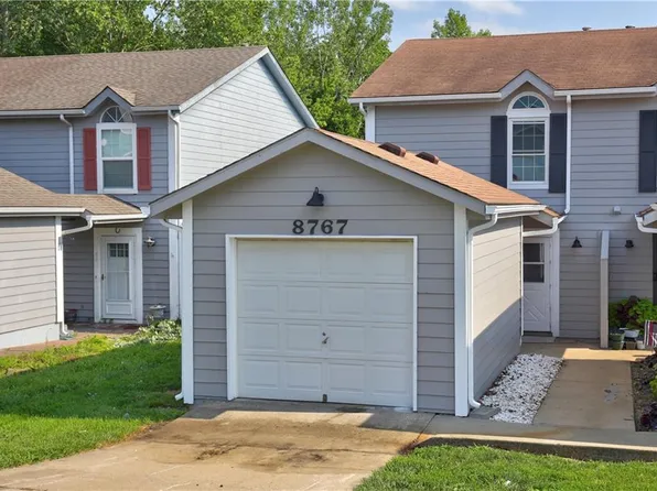 8767 NW 82nd St, Kansas City, MO 64152
