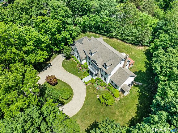 2nd image of 2 Deerfield Road