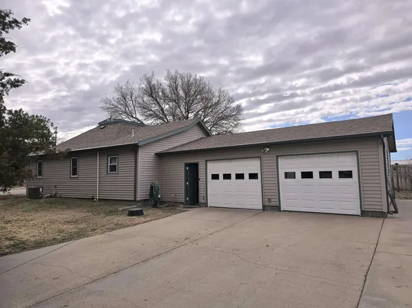 421 N 5th Ave, Hill City, KS 67642