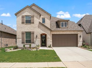 1255 Sumner St, Aubrey, TX 76227