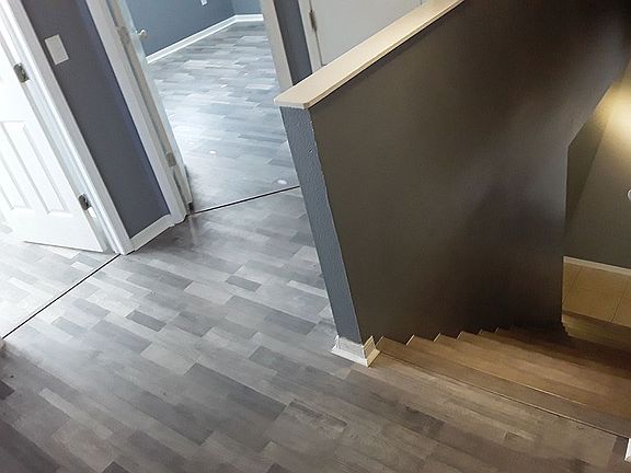 hall to front bedrooms