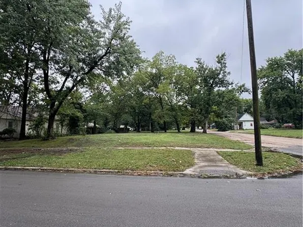 1211 N Smelter St, Pittsburg, KS 66762