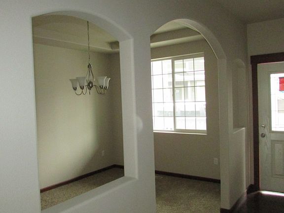 4th image of 16510 16th Ave E