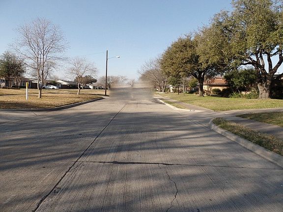 5th image of 3511 Morningstar Ln