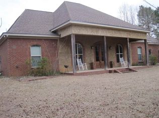 13502 Midway Rd, Terry, MS 39170
