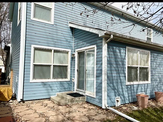 1730 Elk Springs St — Photo 3