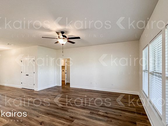 3rd image of 21150 Chardonnay Dr