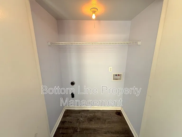 4633 Old Lantern Way — Photo 4