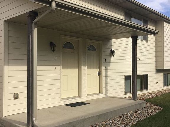 3rd image of 8106 S Hughes Ave #2