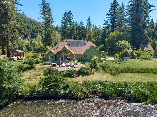 49164 McKenzie Hwy, Vida, OR 97488