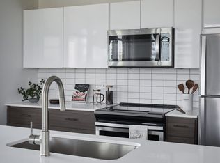 650 SW Gaines St #705, Portland, OR 97239