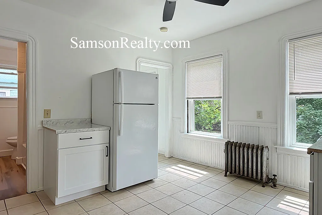 2 bed, $2,000 — Photo 3