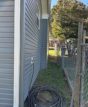 4th image of 5106 Trescott Dr