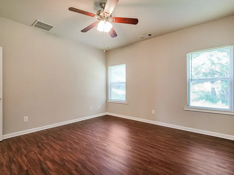 62 Prescott Dr — Photo 10