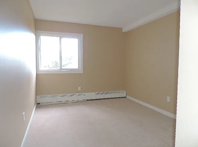 5328 54th St #4 — Photo 7