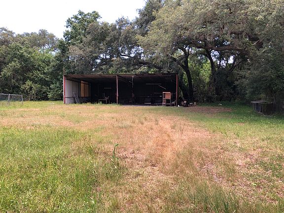 3rd image of 1420 SE 14th Ave