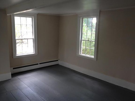 3rd image of 821 Broadway
