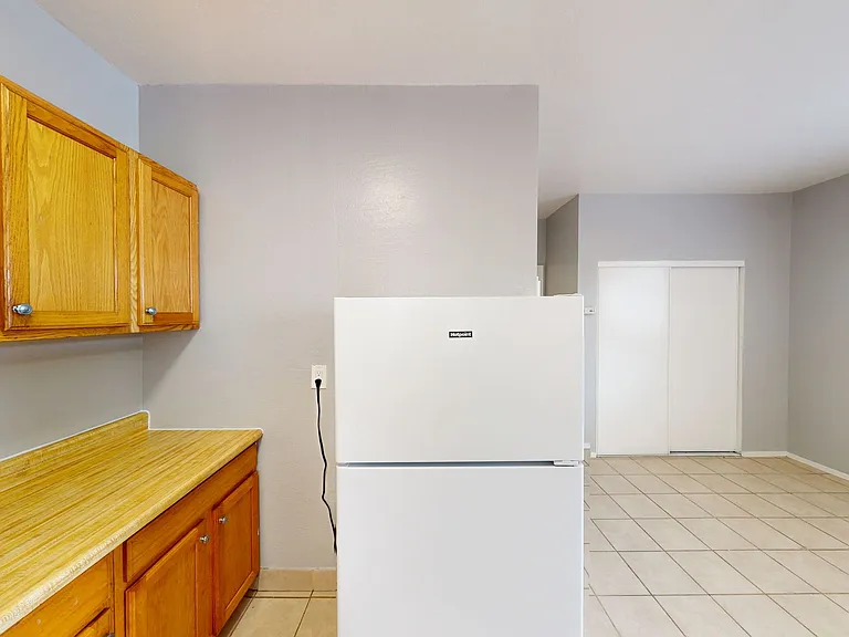 2308 Foothill Blvd — Photo 8