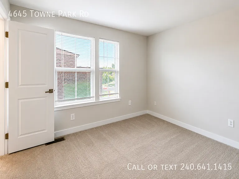 4645 Towne Park Rd — Photo 10