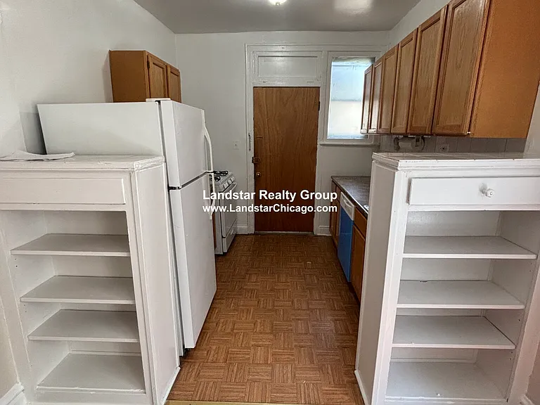 4931 N Whipple St #2E — Photo 10
