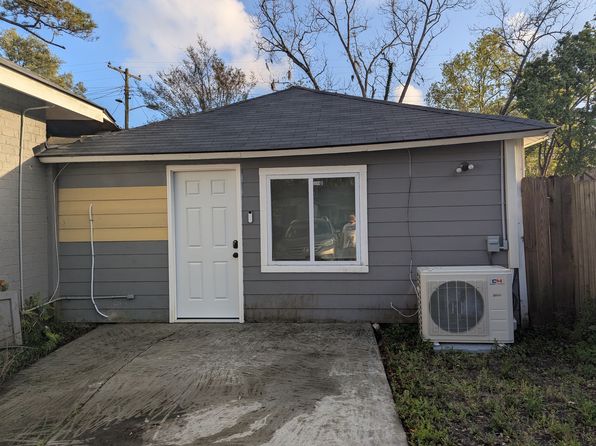 1325 E 40th St Unit B